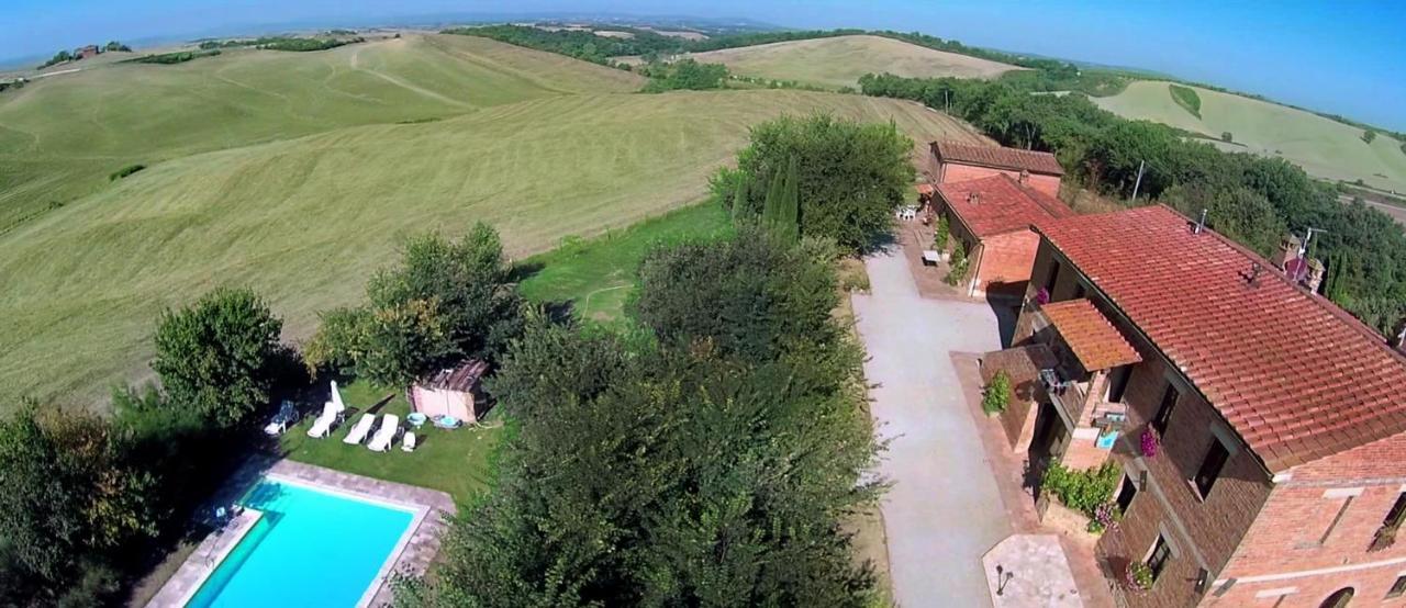 Agriturismo San Fabio كاستيلْنْوافو بيراردين المظهر الخارجي الصورة